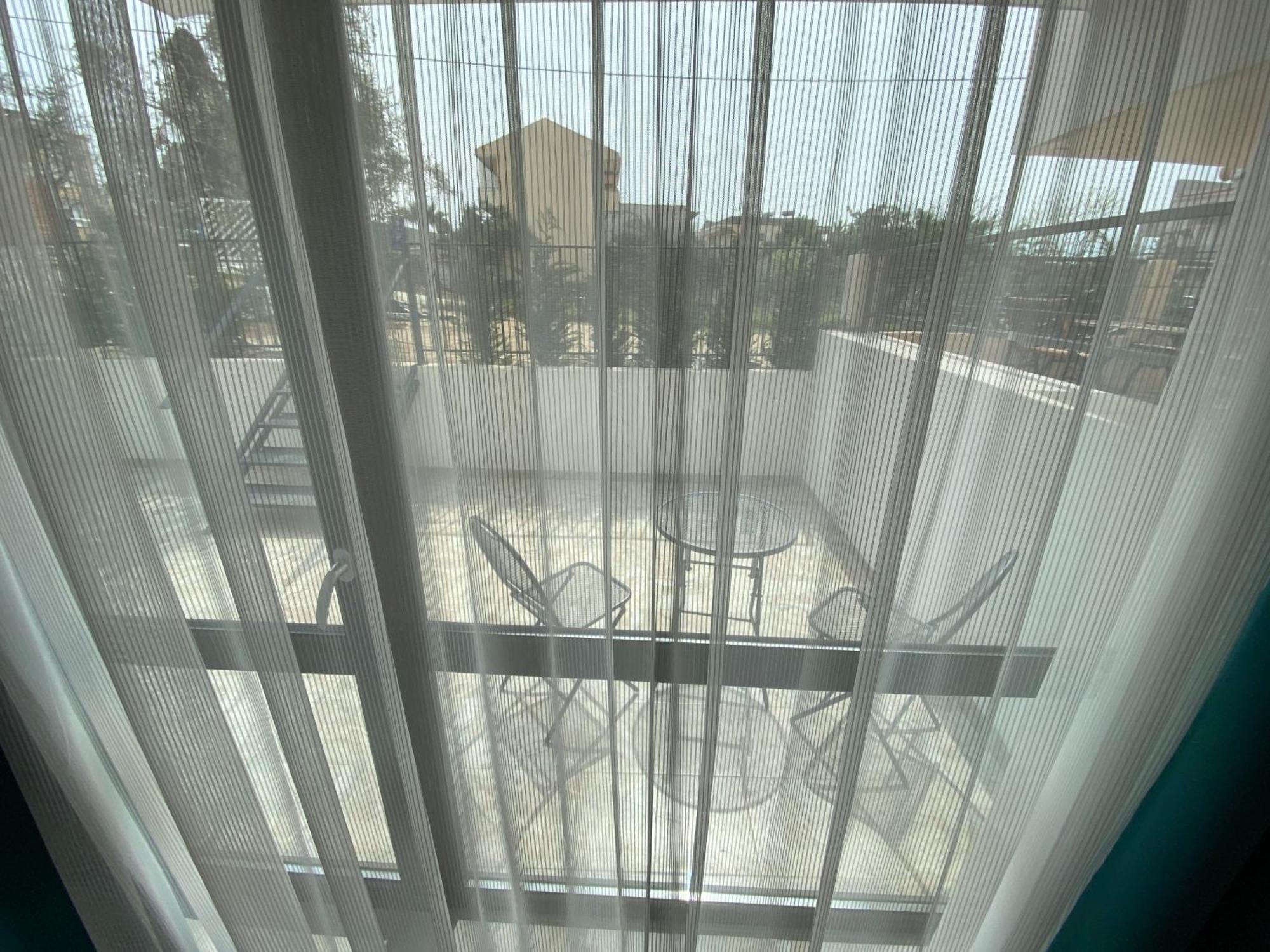 Opalium Beach Front Suites Ποτός Εξωτερικό φωτογραφία