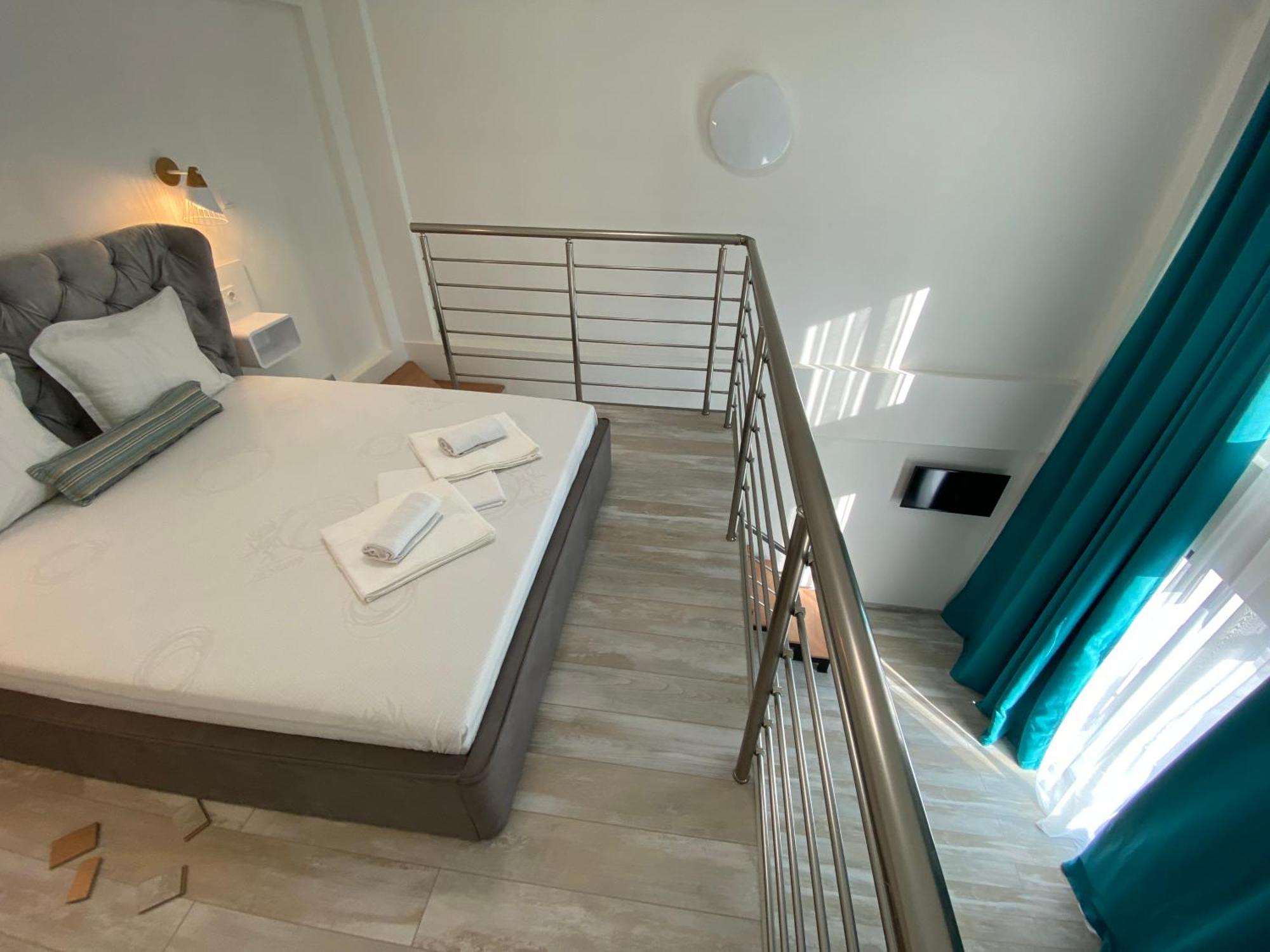 Opalium Beach Front Suites Ποτός Εξωτερικό φωτογραφία